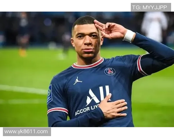 16号球衣的传奇人物足球明星们的巅峰对决与荣耀时刻